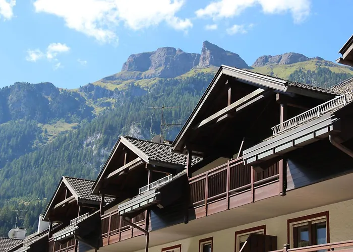 Cesa Civetta Apartment Canazei